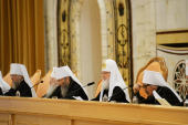 Святейший Патриарх Кирилл: Церкви непрестанно пытаются навязать жизнь по правилам мира сего