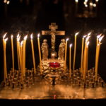 В Ванинской епархии молятся об упокоении погибших при пожаре в ТЦ «Зимняя вишня» в г. Кемерове