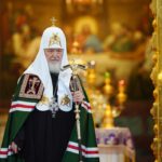Патриарх Кирилл: "Духовная мобилизация, к которой я сейчас всех призываю, поможет и мобилизации всех сил нашего Отечества"